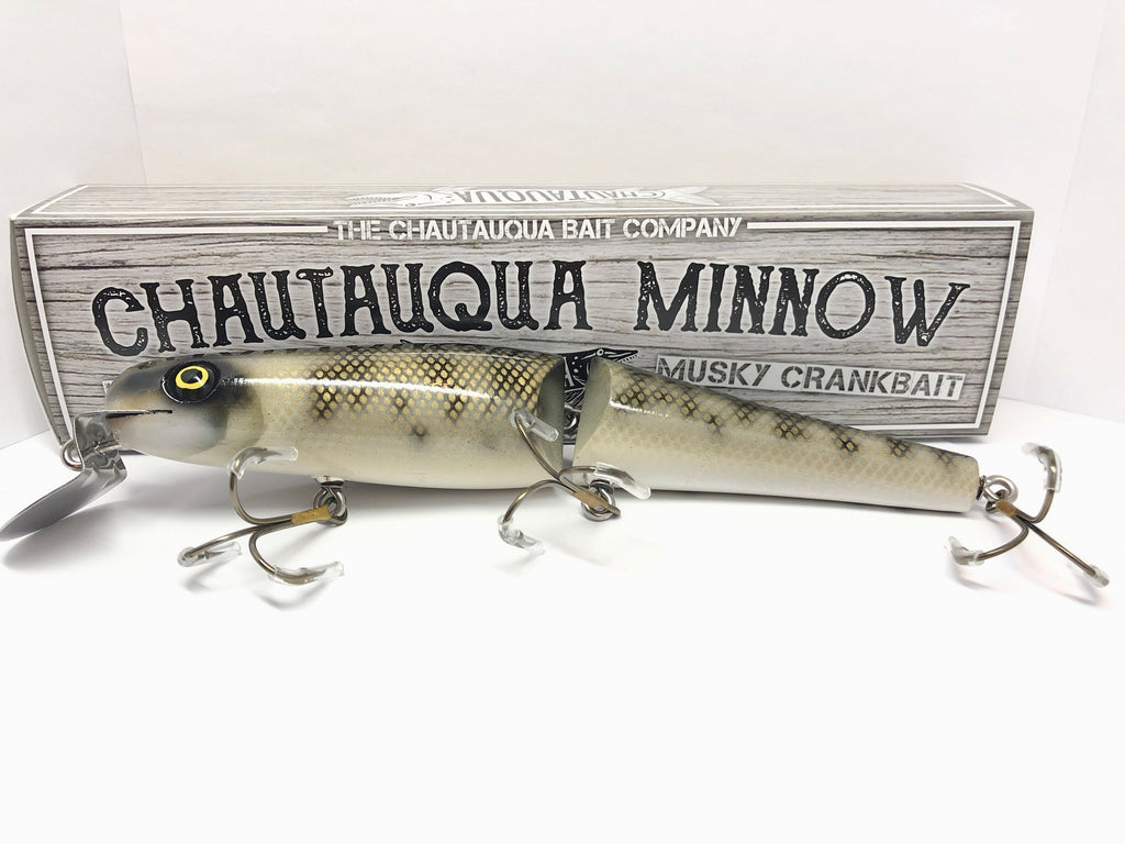 Chautauqua Special Jointed Deep Diver 8 Musky Lure Classic Perch