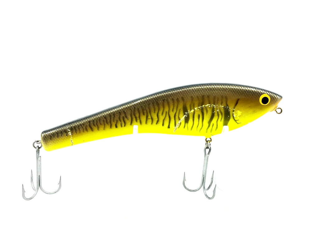 Bagley B-Flat 8 BF8-LM9 Little Musky on Chartreuse Color