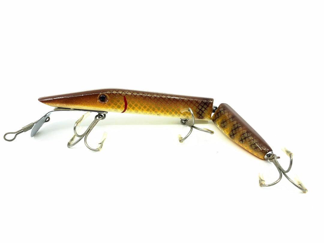 Alzbaits Al Tumas Friendly Al Jointed Musky Lure Jointed, Brown/Yellow Scale Finish Color