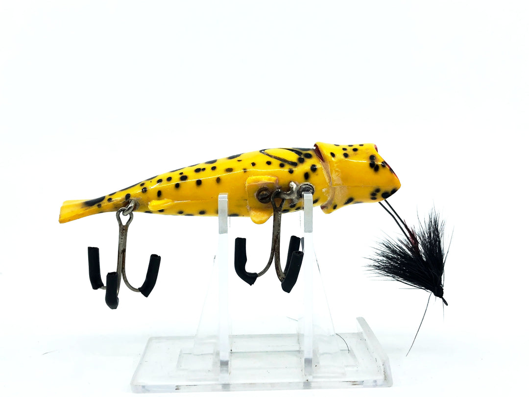 Buckeye Bug-N-Bass Bait, Yellow Coachdog Color