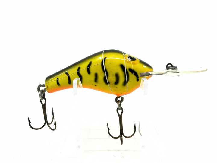 Poe's Super Cedar Series 400, #24 Chartreuse Black Back/Hot Belly Color