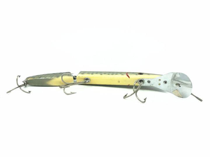 Alzbaits Al Tumas Friendly Al Jointed Musky Lure Jointed, Musky Scale Finish Color