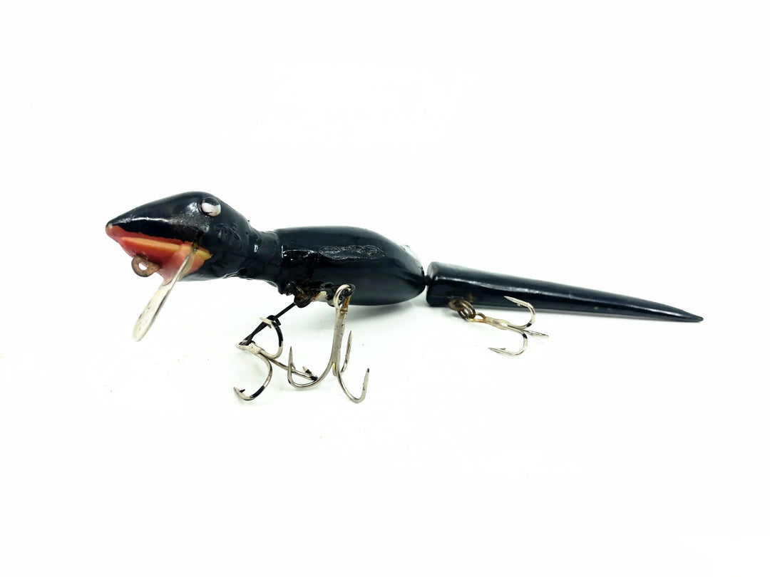 Sally the Hooker Salamander Lure (Hinkle Lizard), Black Color