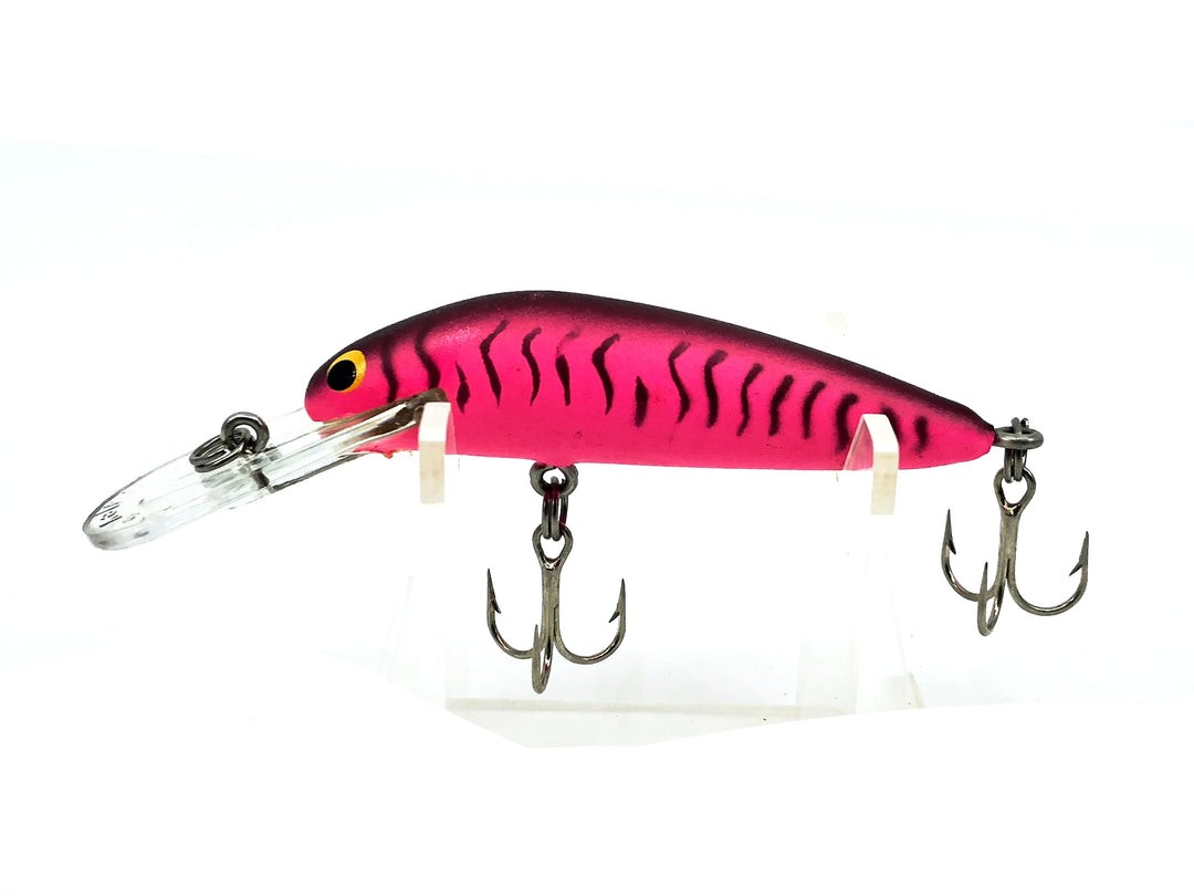 Bagley Diving Bang-O-Lure #2, #114 Black Stripes on Red Color