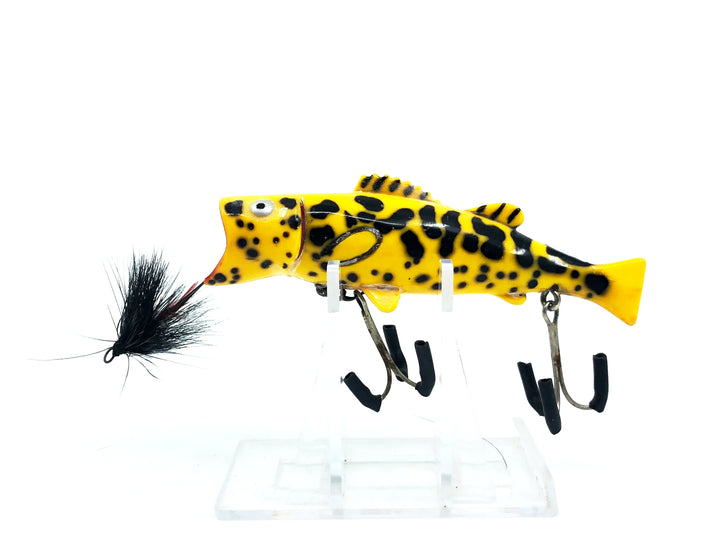 Buckeye Bug-N-Bass Bait, Yellow Coachdog Color