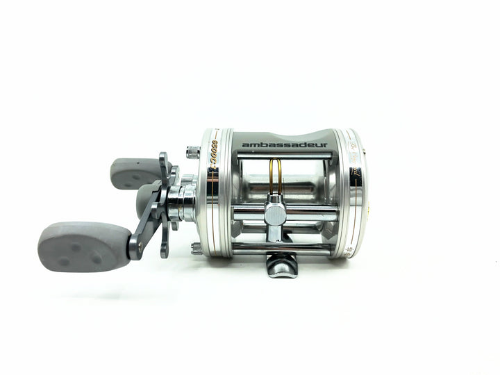 Abu Sweden Ambassadeur 6500-C3 Reel with Cabela's Case