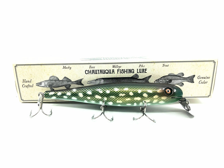 Solid Body Chautauqua 8" Minnow Shallow Diver, Northern Pike Color