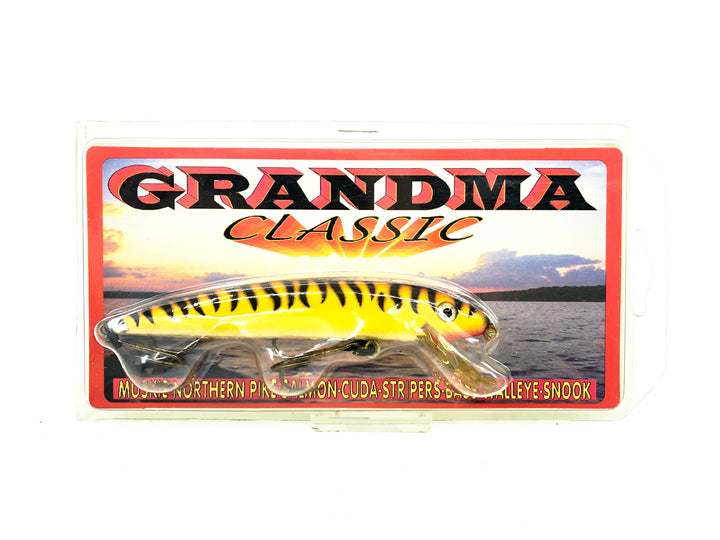 Grandma Classic 4 1/2", #24 Orange Tiger Color on Card