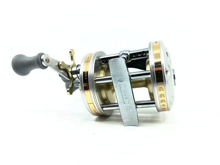 Ambassadeur UC Ultra Cast 6500C w/Pflueger Case