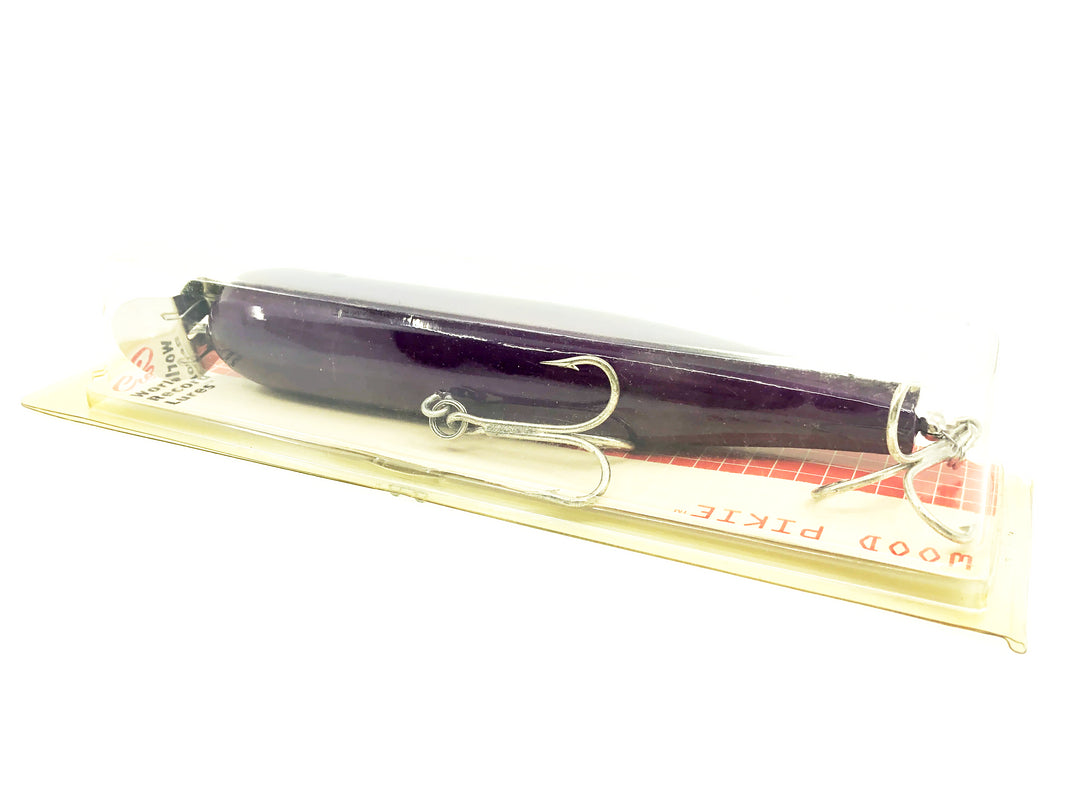 Creek Chub Wooden Giant Straight Pikie 6800, Black Back Purple Color, New on Card Old Stock