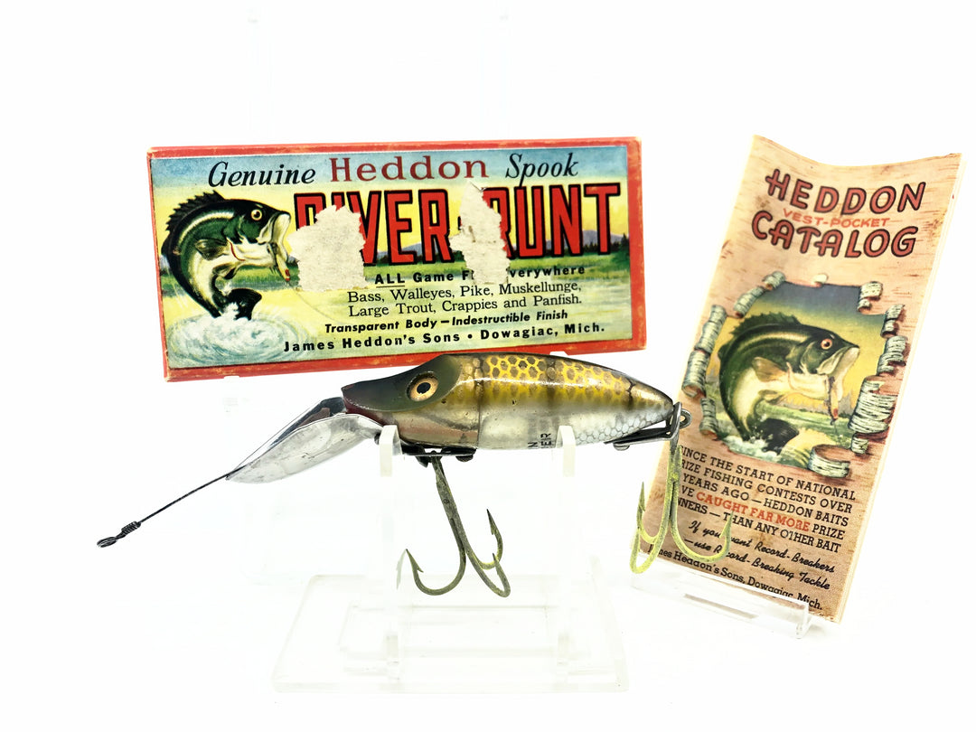 Heddon River Runt D9110-M Pike Color, with Box - Scoop Lip