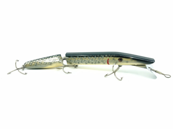 Alzbaits Al Tumas Friendly Al Jointed Musky Lure Jointed, Musky Scale Finish Color