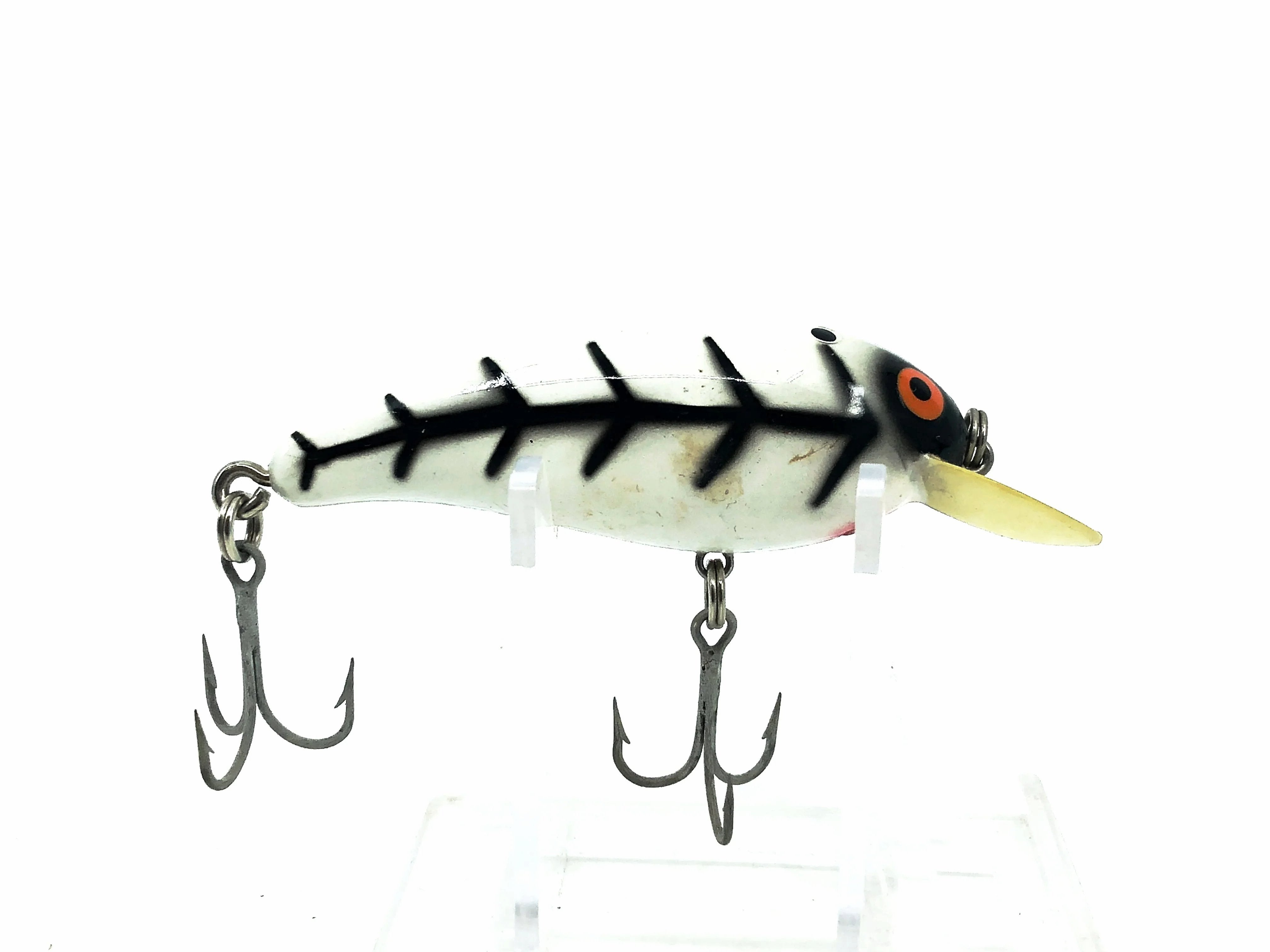 Bomber Model A 3A, #06 White/Black Ribs Color Screwtail Model – My Bait ...