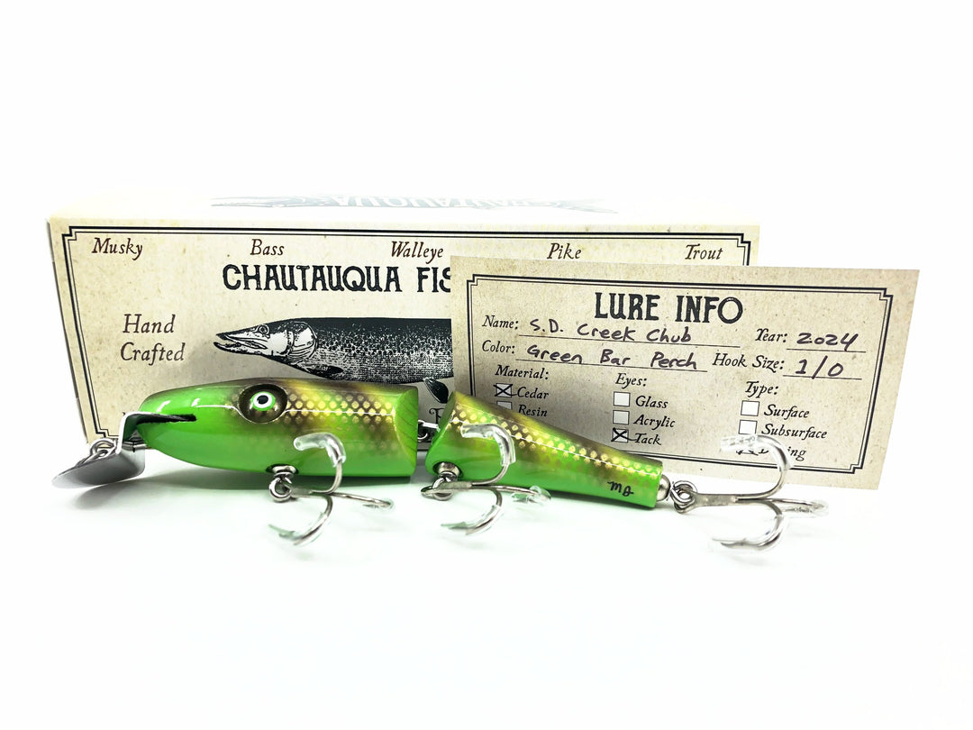 Chautauqua Shallow Diving Jointed Creek Chub, Green Bar Perch Color