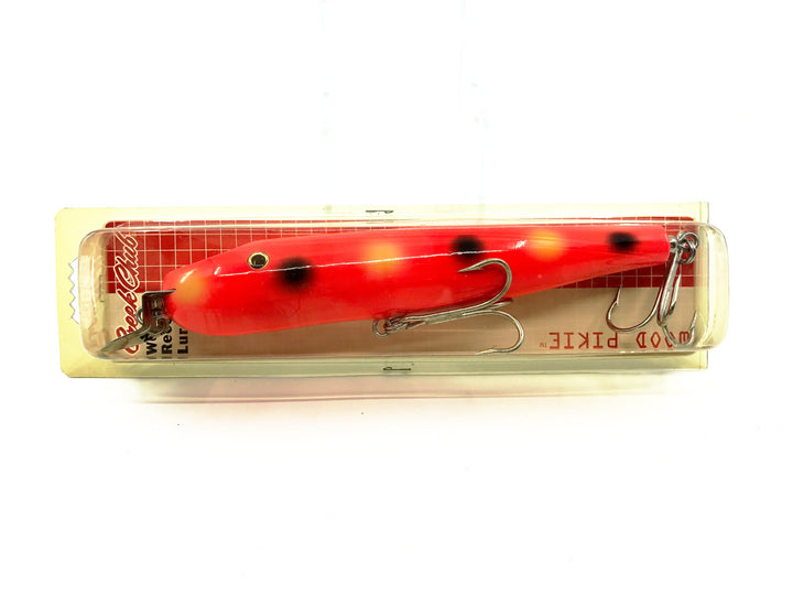 Creek Chub Wooden Giant Straight Pikie 6800, OS Orange Spotted Color, New on Card Old Stock