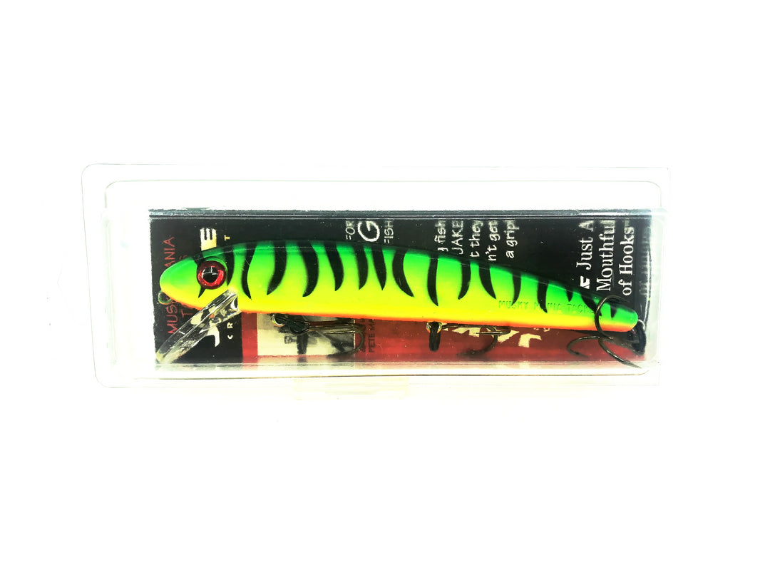 Jake 6" Musky Bait, Fire Tiger Color New on Card