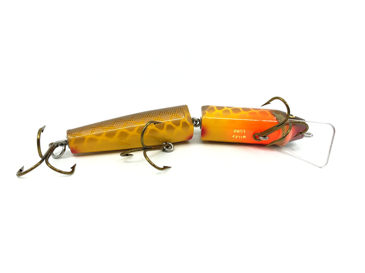 Wiley 7" Jointed Headshaker, Carp/Yellow Belly Color