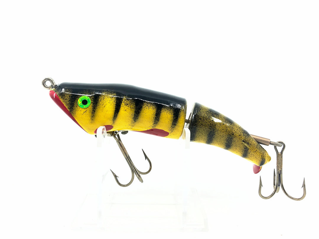 C.C. Robert's Little Mud Puppy, Perch Color