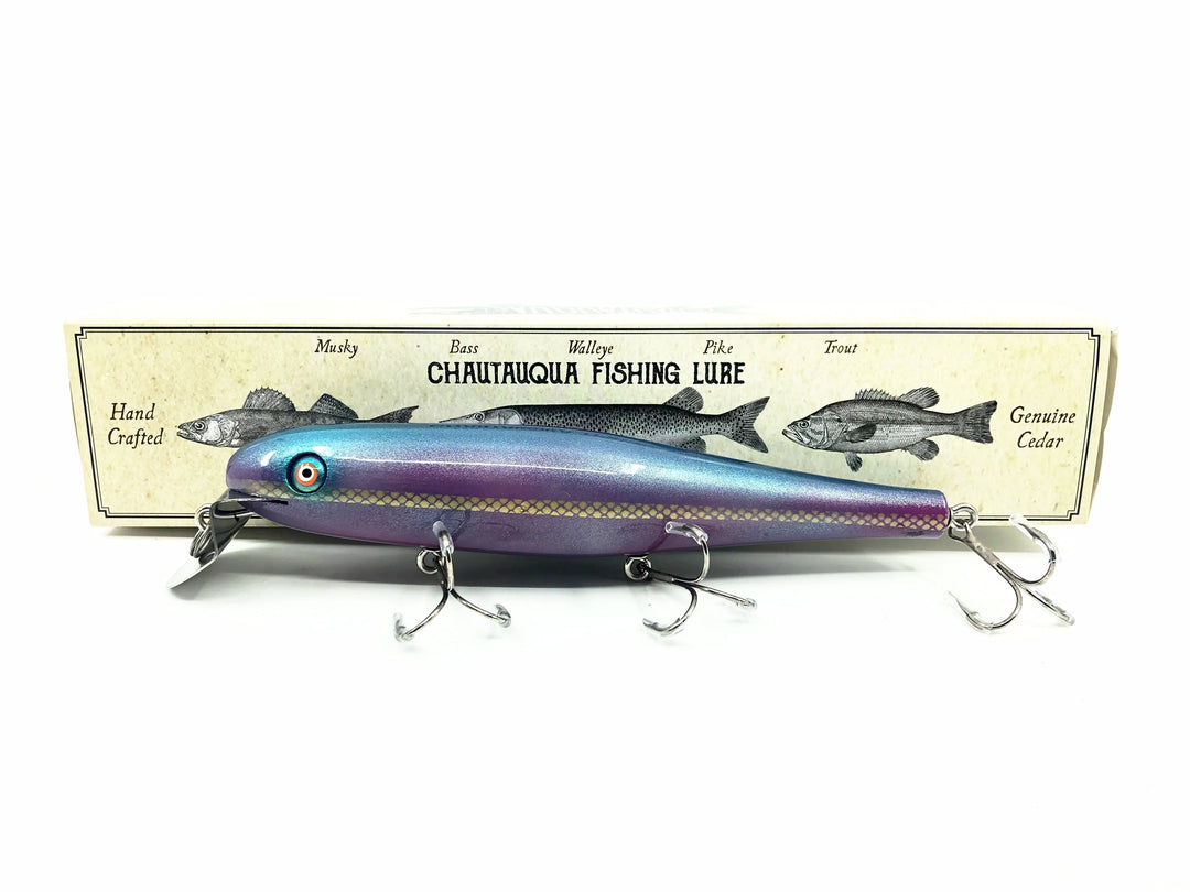 Solid Body Chautauqua 8" Minnow Shallow Diver, Regent Color