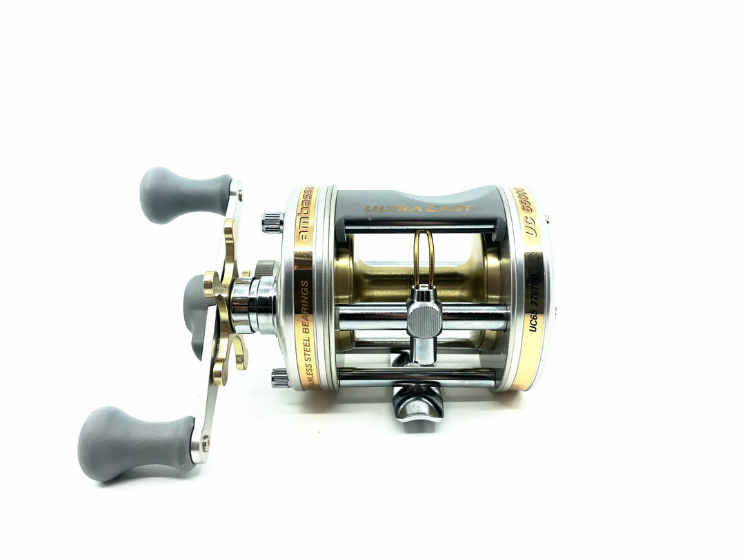 Ambassadeur UC Ultra Cast 6500C w/Pflueger Case