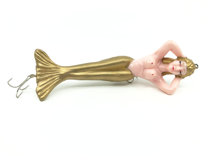 Happy Hooker Novelty Mermaid Lure Gold Hair and Legs Color - 7" Size