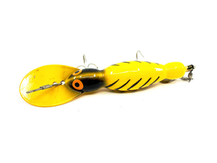 Bomber Water Dog Yellow Black Ribs Color Wooden Lure