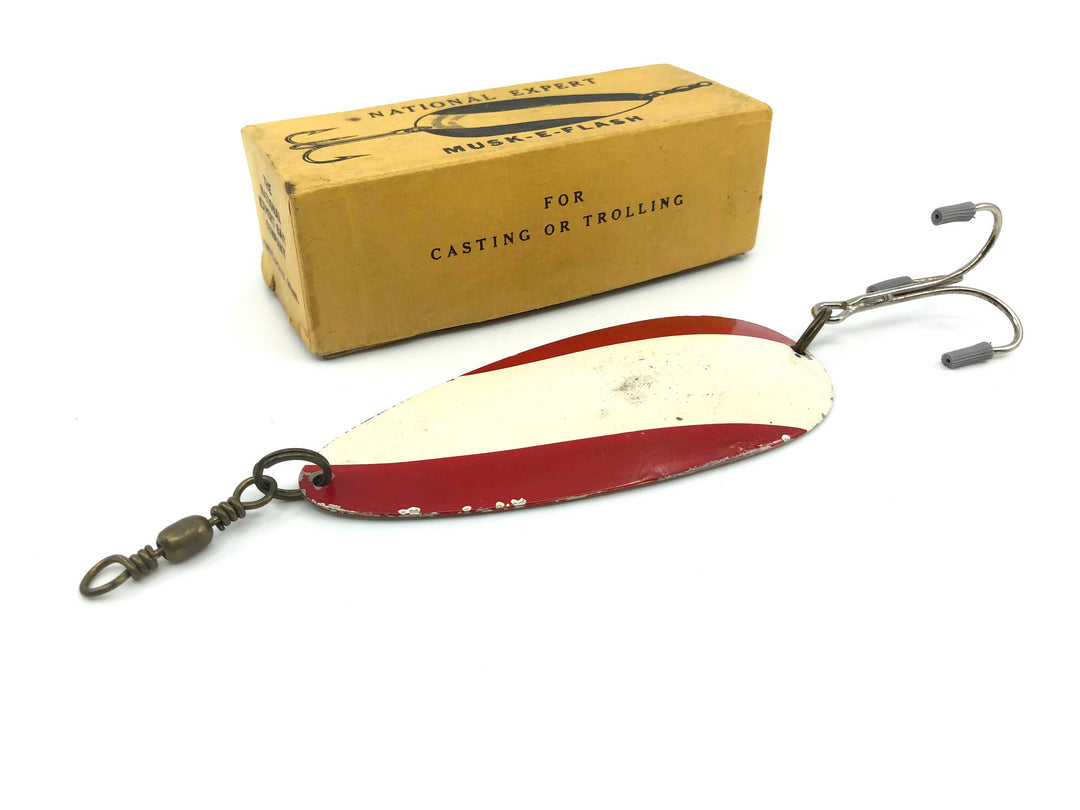 National Expert Musk-E-Flash Spoon with Box No. 3 Vintage Lure