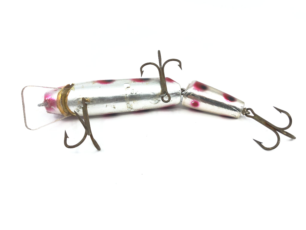 Wiley 6 1/2" Jointed Musky King Jr. in Silver Strawberry Color