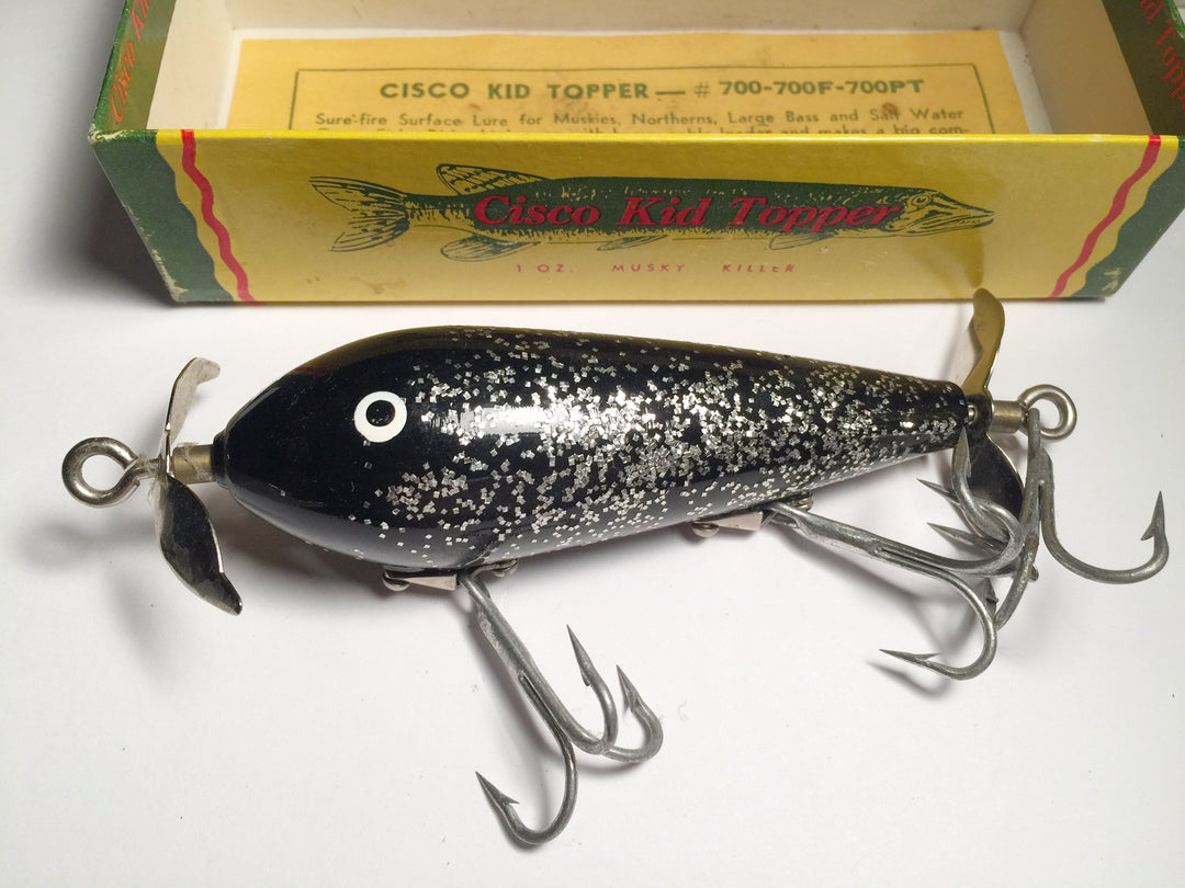 Cisco Kid Topper 1 oz. Musky Killer Black with Silver Glitter #705