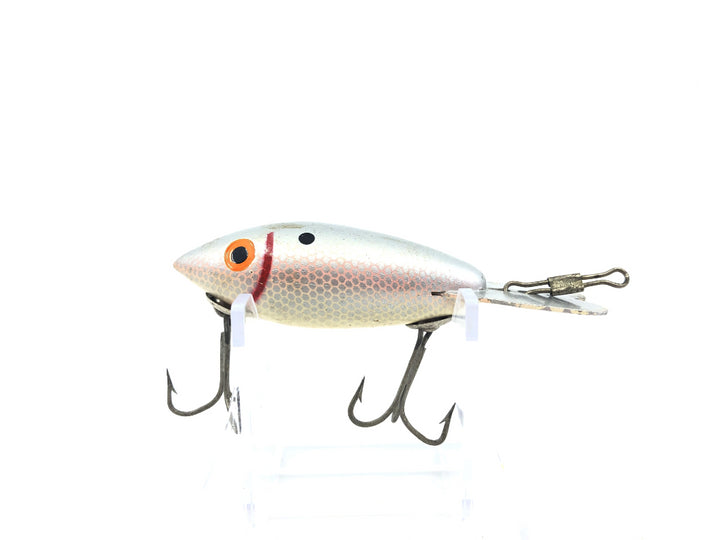 Bomber 400 Series 440 Silver Shad Color