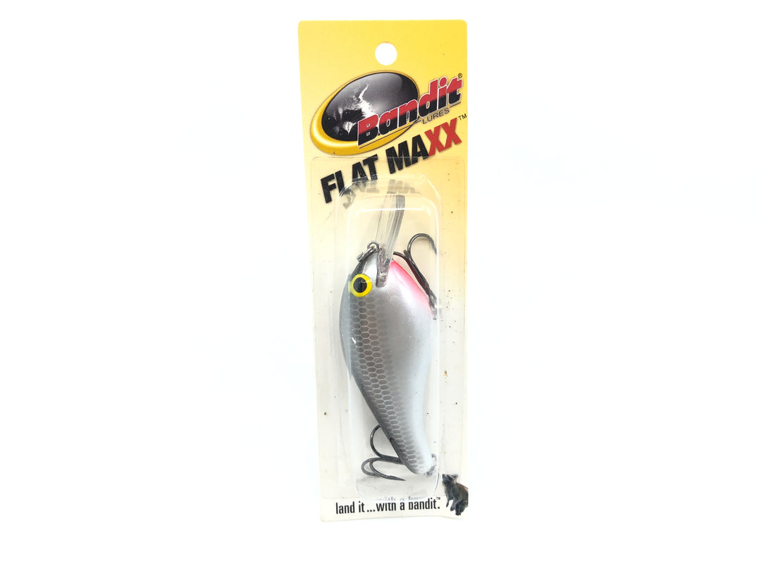 Bandit Flat Maxx Shallow Series FMS176 Silver Minnow Sparkle Color New on Card