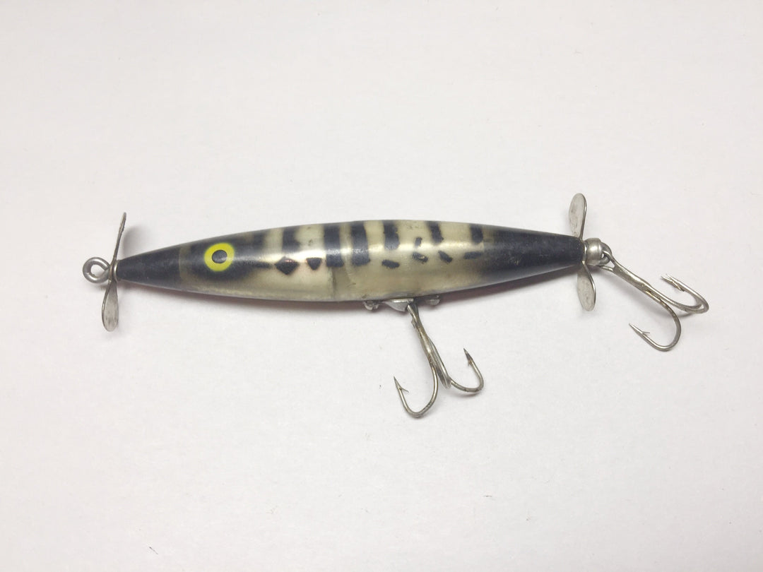 Heddon Dying Flutter - Black & Silver