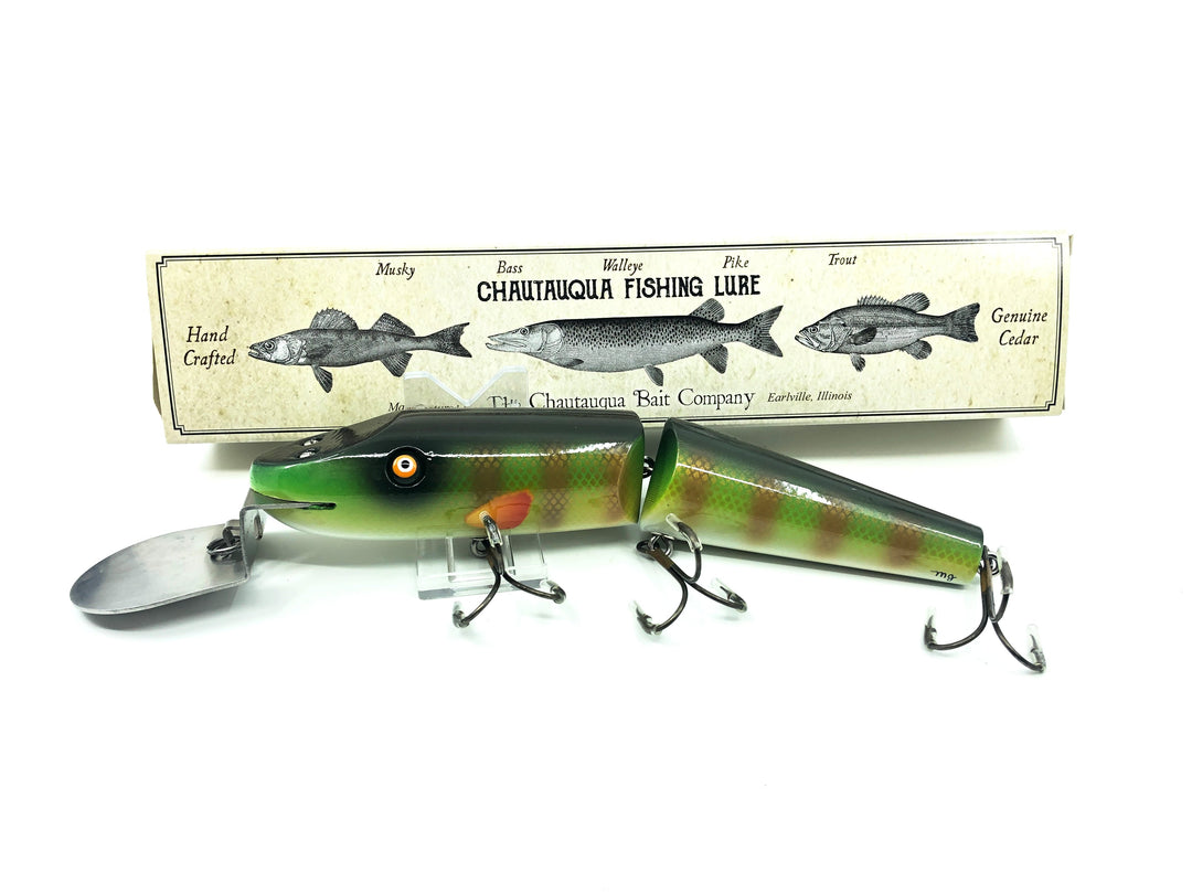 Chautauqua Magnum Deep Diver Musky Pikie in Light Perch Color