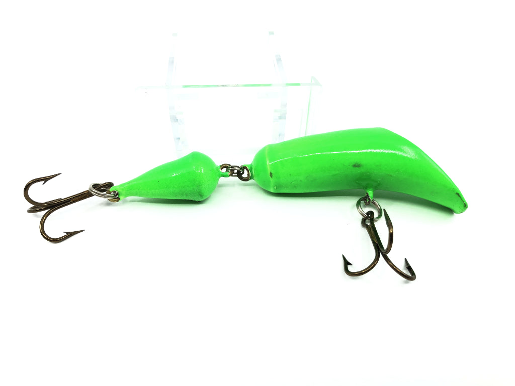 Canadian Wiggler MJ Jointed Model Lure Green Color