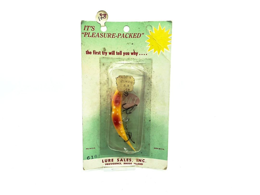 Unmarked Flatfish Type Lure Yellow/Red Spots Color on card