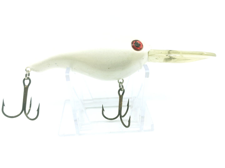 Brilliant White Diving Crankbait