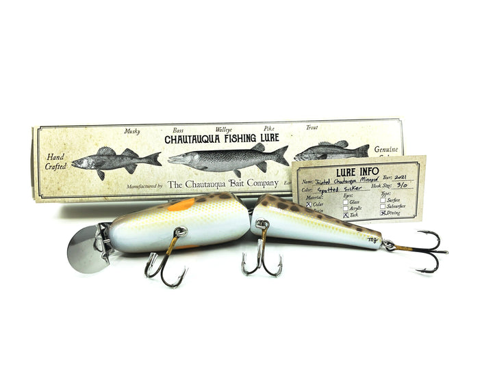 Jointed Chautauqua 8" Minnow Musky Lure Spotted Hogsucker Color