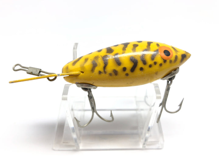 Vintage Plastic Bomber 400 in Yellow Coachdog Color 459 Fishing Lure