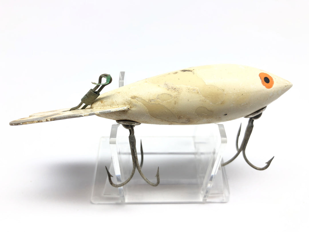 Vintage Plastic Bomber 600 in White Color Fishing Lure