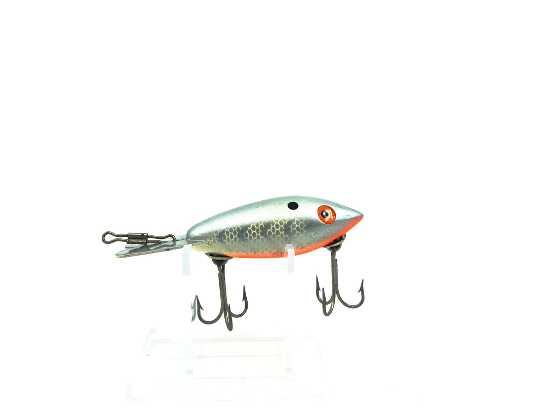 Bomber 400 Series 440 Silver Shad Color