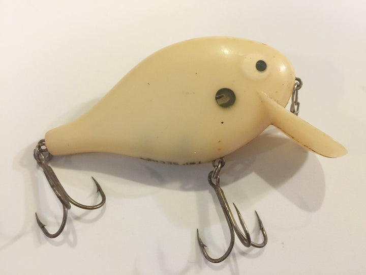 Doll Top Secret Fishing Lure White / Pearl Color